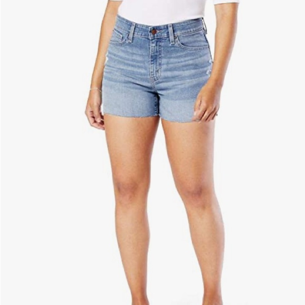 Levi high rise cut off shorts